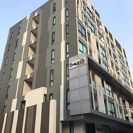 Chezz Condominium By Aydin Pattaya