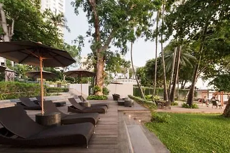 Apartment Zire Wongamat Unit A1705