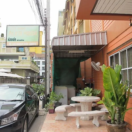 Aura House บ้านพัก