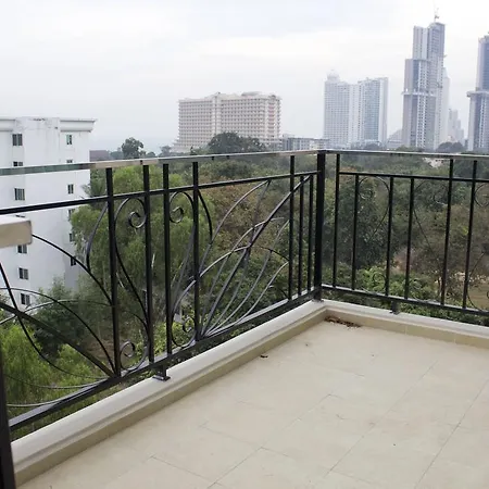 Apartment City Garden Tropicana Pattaya