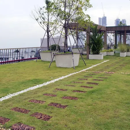 Apartment City Garden Tropicana