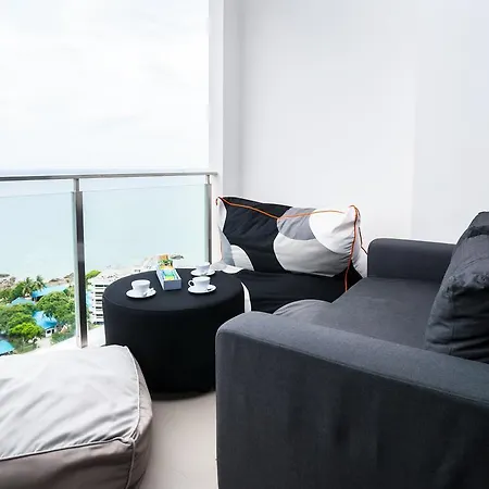 Apartment Dasiri Sansiri Baan Plai Haad Premium *