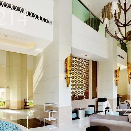 Royal Antigua *