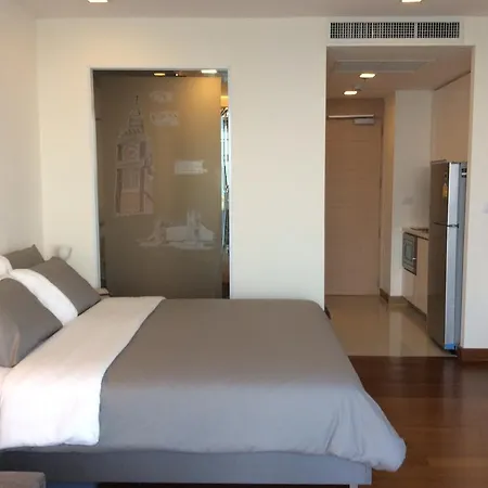 Cozy Beachfront Apartment Pattaya