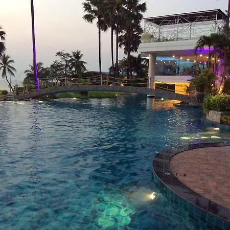 Cozy Beachfront Pattaya