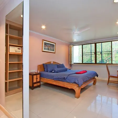 Argyle Apartment Pattaya