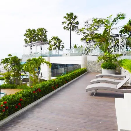 อพาร์ทเม้น The Palm Wongamat Pattaya