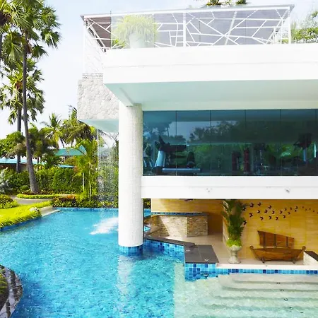 อพาร์ทเม้น The Palm Wongamat