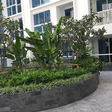 Wong Amat Tower By Golden Pattaya Apartment *