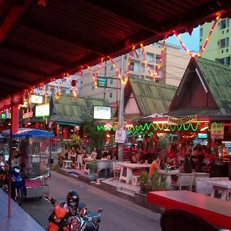 Hotel Arya Pattaya