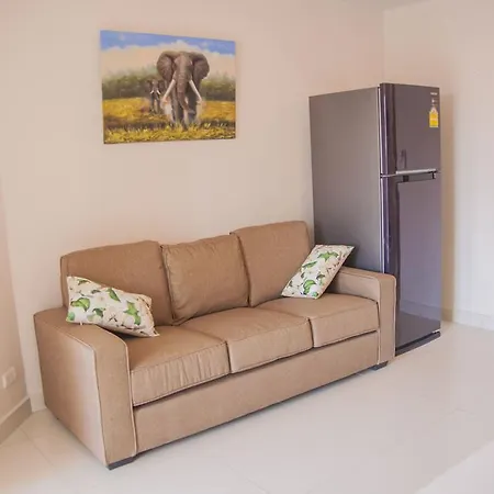C-view Condominium * Pattaya