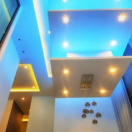 2 Bedrooms With Panoramic Sea Views Apartment