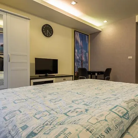 Cosy Beach View By Pearl Apartment Pattaya