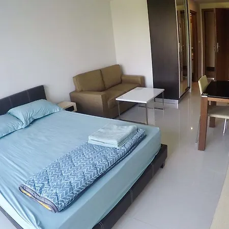 Studio Club Royal Wangamat By Marina Apartment