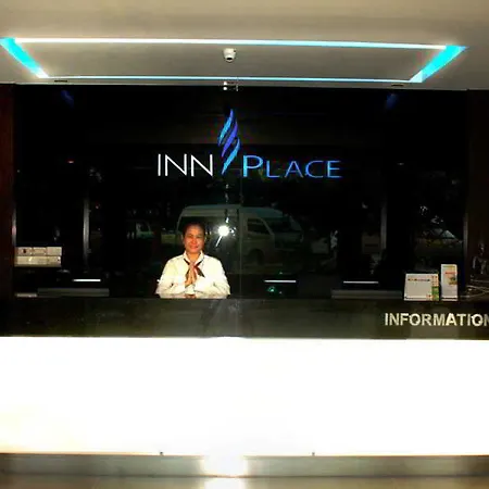 โรงแรม Place Serviced