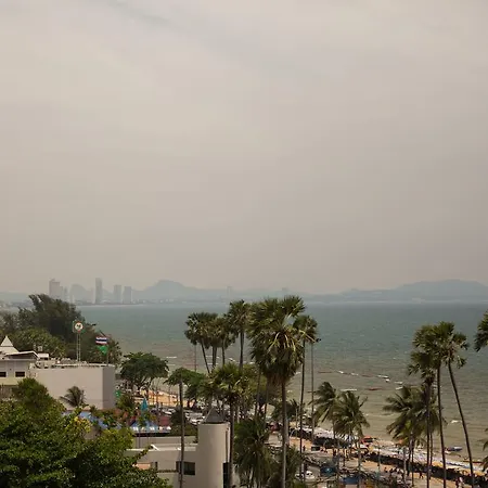 View Talay Front Beach * Pattaya