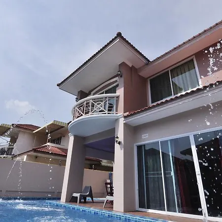 Momo Villa *