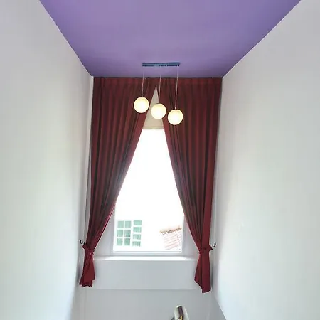 Momo Villa