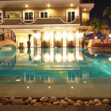โรงแรม แอลเค รอยัลสวีท 4*