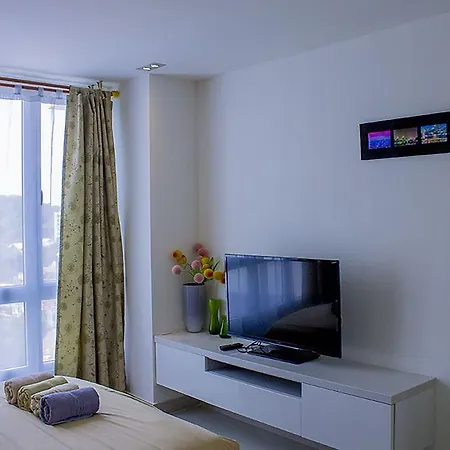 Apartment The View Cosy Beach Condominium Pattaya