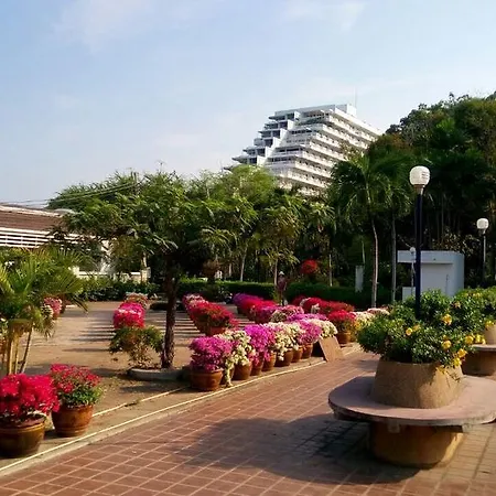 Villa Jomtien Condotel By Nelly
