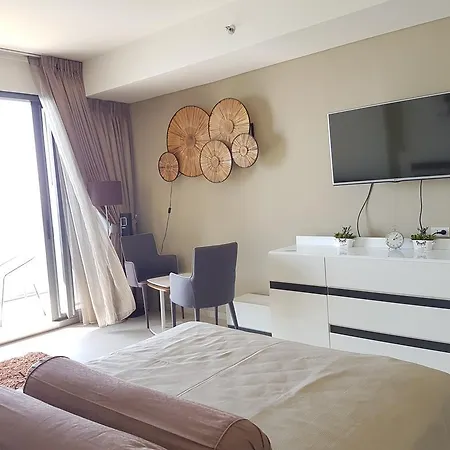 Zire Wongamat Unit A1705 * Pattaya