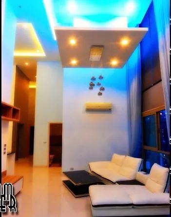 2 Bedrooms With Panoramic Sea Views *