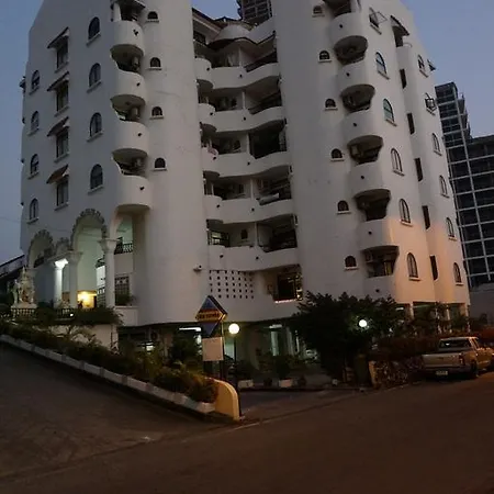 Casa Espana By Lin Hui Apartment Pattaya