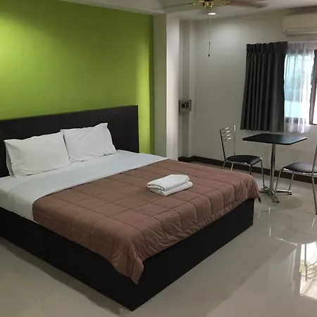 บ้านพัก Shanghai Monna Bar Pattaya