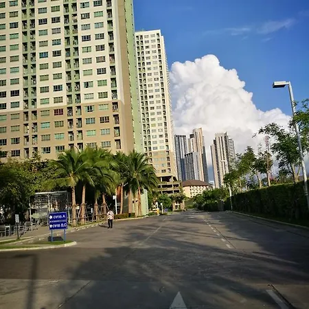 Apartment Lpn With Swimming Pool View1 Pattaya