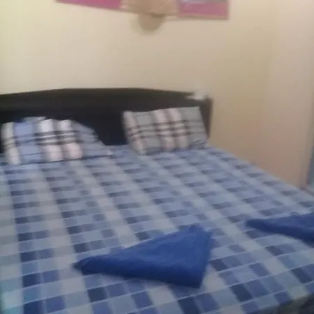 Guest house Montana