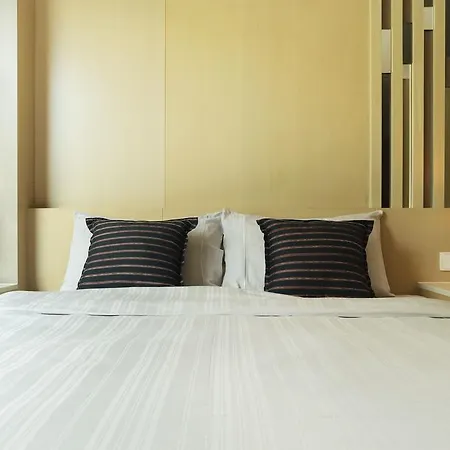 Lux Contemporary By Favstay Apartment Pattaya
