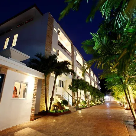 Villa Hidden Palm Pool Pattaya