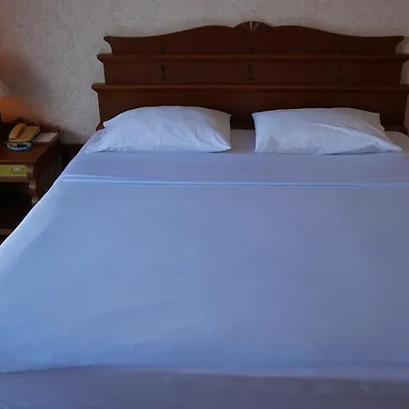 Naklua Resort 3*