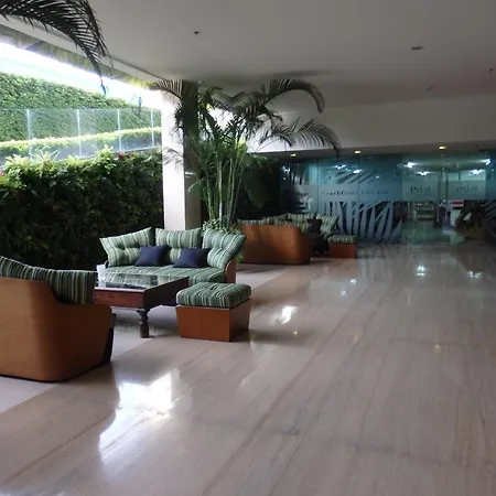 The Palm Wongamat Beach Apartment Pattaya
