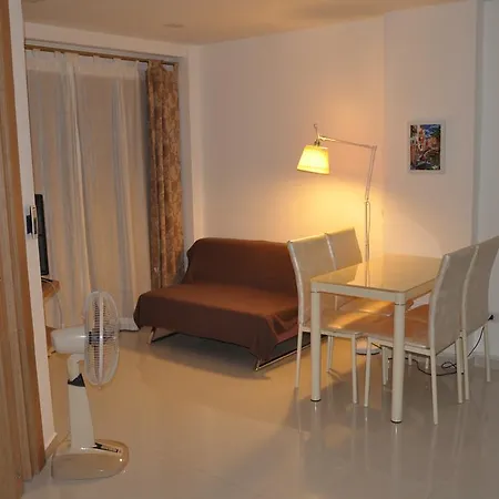 City Garden Pratumnak Apartment