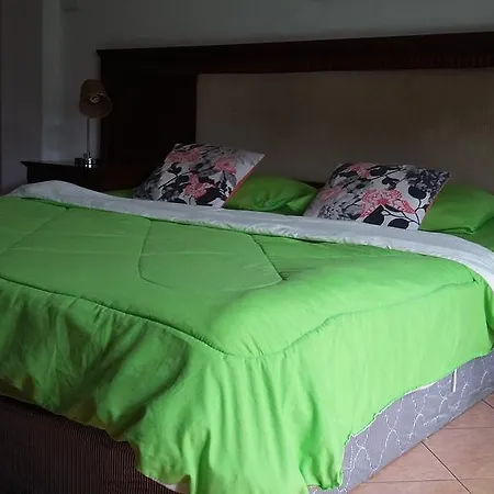 Le Private Guest house