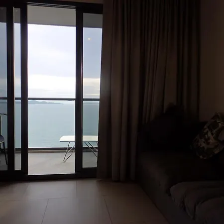 Zire Wongamat Pattaya
