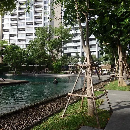 Apartment Zire Wongamat Pattaya