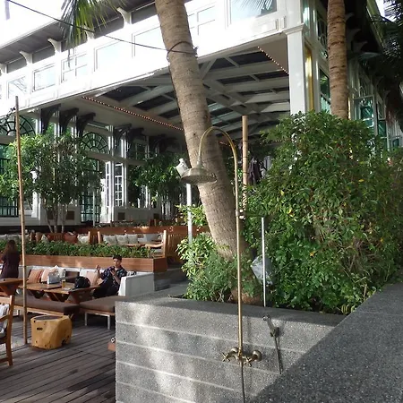 Zire Wongamat Apartment *