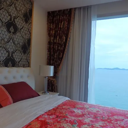 The Palm Wongamat Beach Apartment