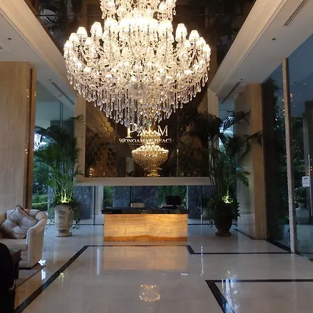 The Palm Wongamat Beach Apartment Pattaya