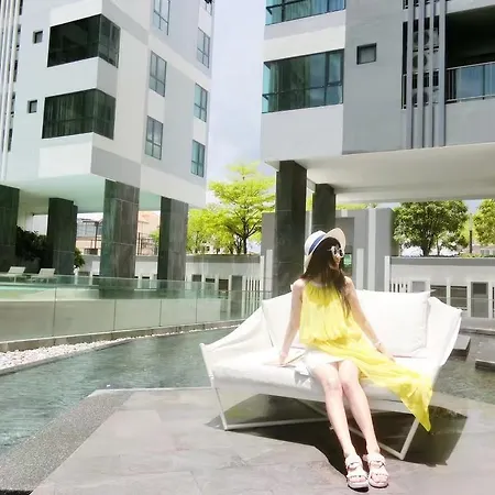 Llx At The Base อพาร์ทเม้น Pattaya