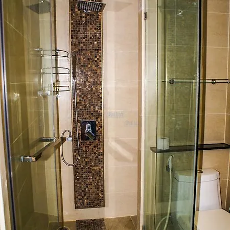 Cozy Beach View Apartment Pattaya