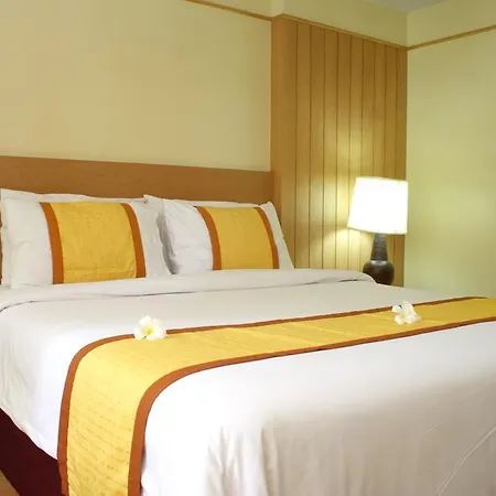 โรงแรม Palm Garden