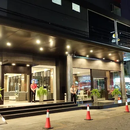 The Grand Day Night โรงแรม