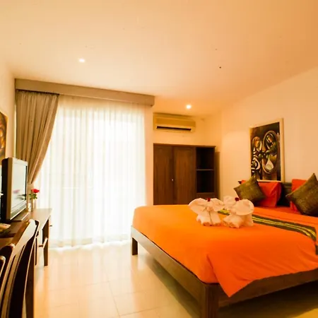 Mosaik Aparthotel 2*