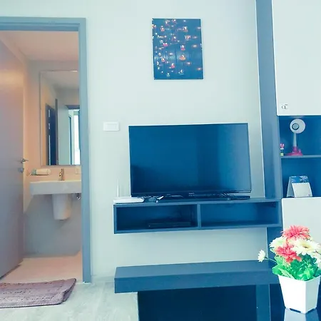 อพาร์ทเม้น The Base 芭提雅基地公寓