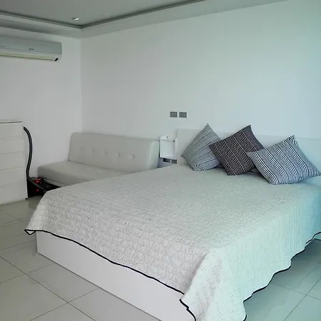 Wong Amat Tower By Sky Orchid Apartment