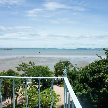 Resort Naklua Pattaya